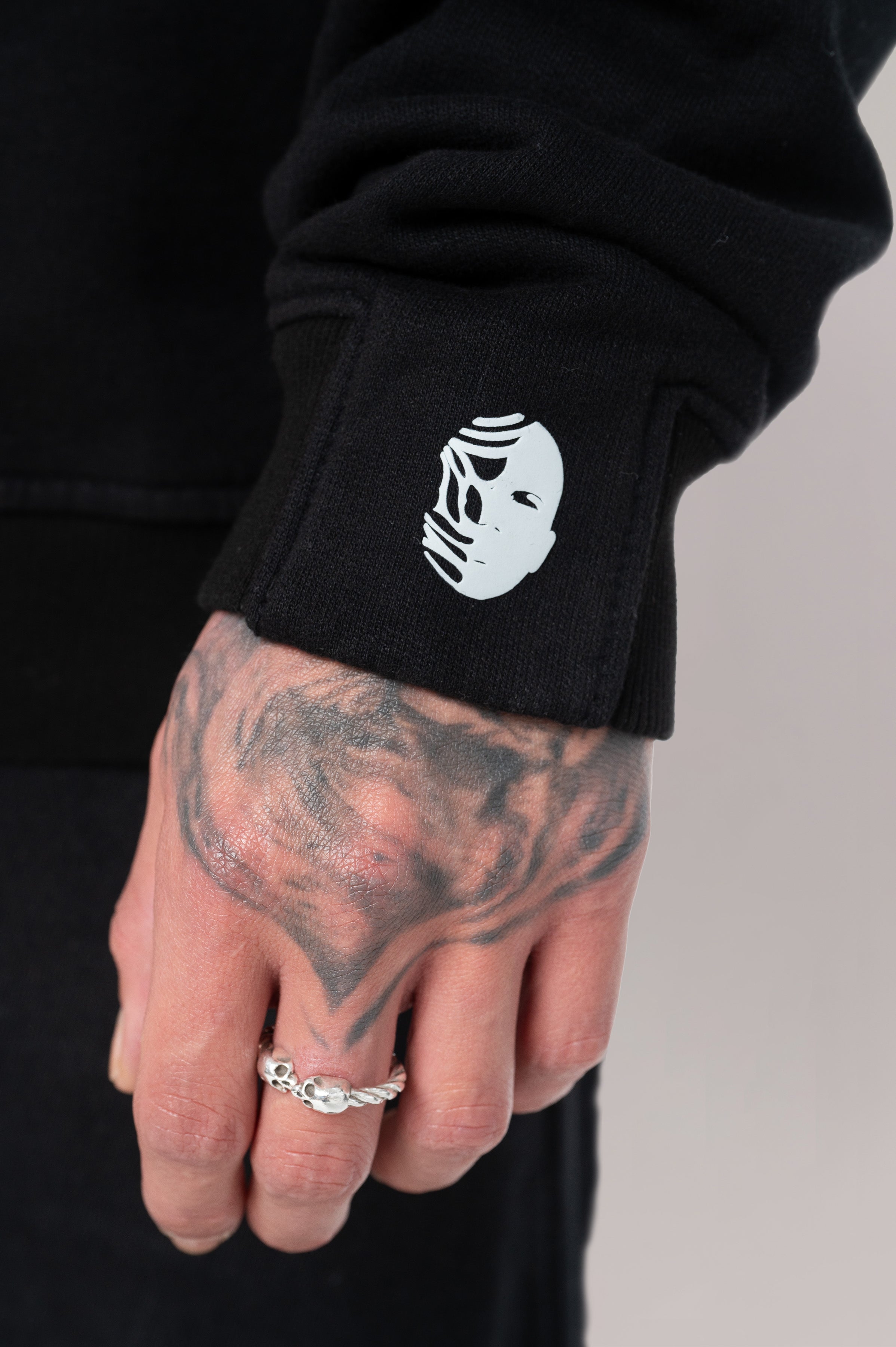 CrewNeck Noir Essence